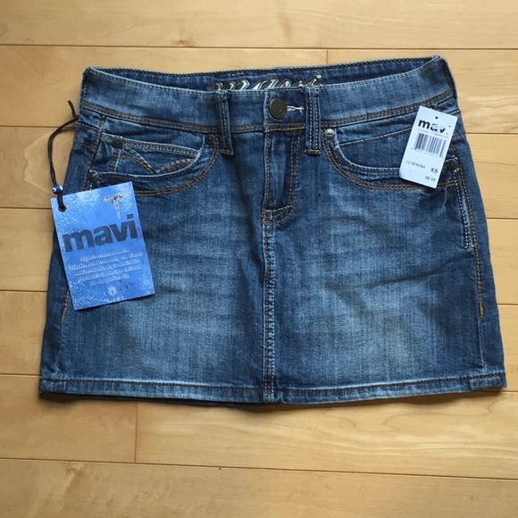 Mavi denim mini skirt 12” - Picture 1 of 4